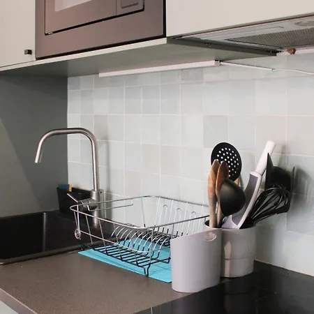 One-bedroom For 4 Guests In 9 *