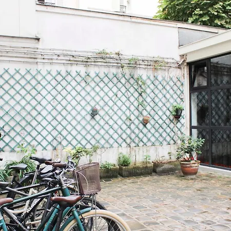 One-bedroom For 4 Guests In 9 Apartment Paris